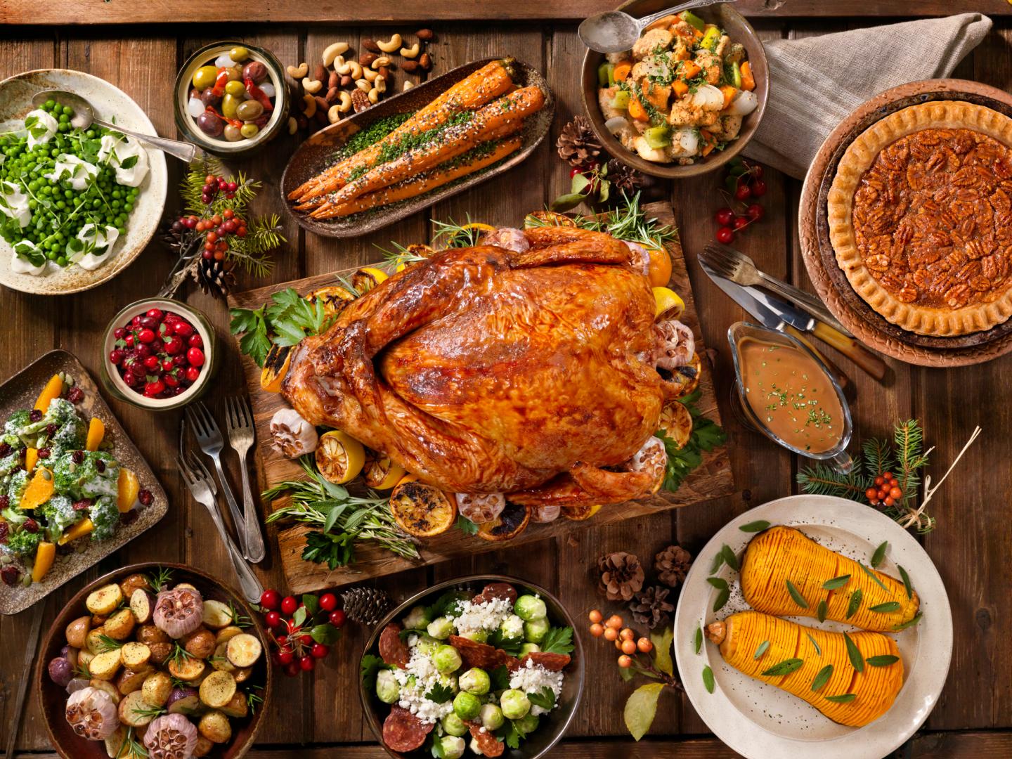 Make your Thanksgiving grocery trip now—stores are running low on the staples