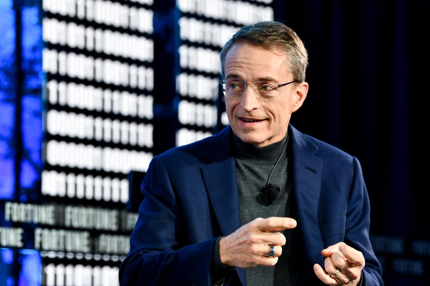 Intel aims to vault ahead of competition during chip shortage