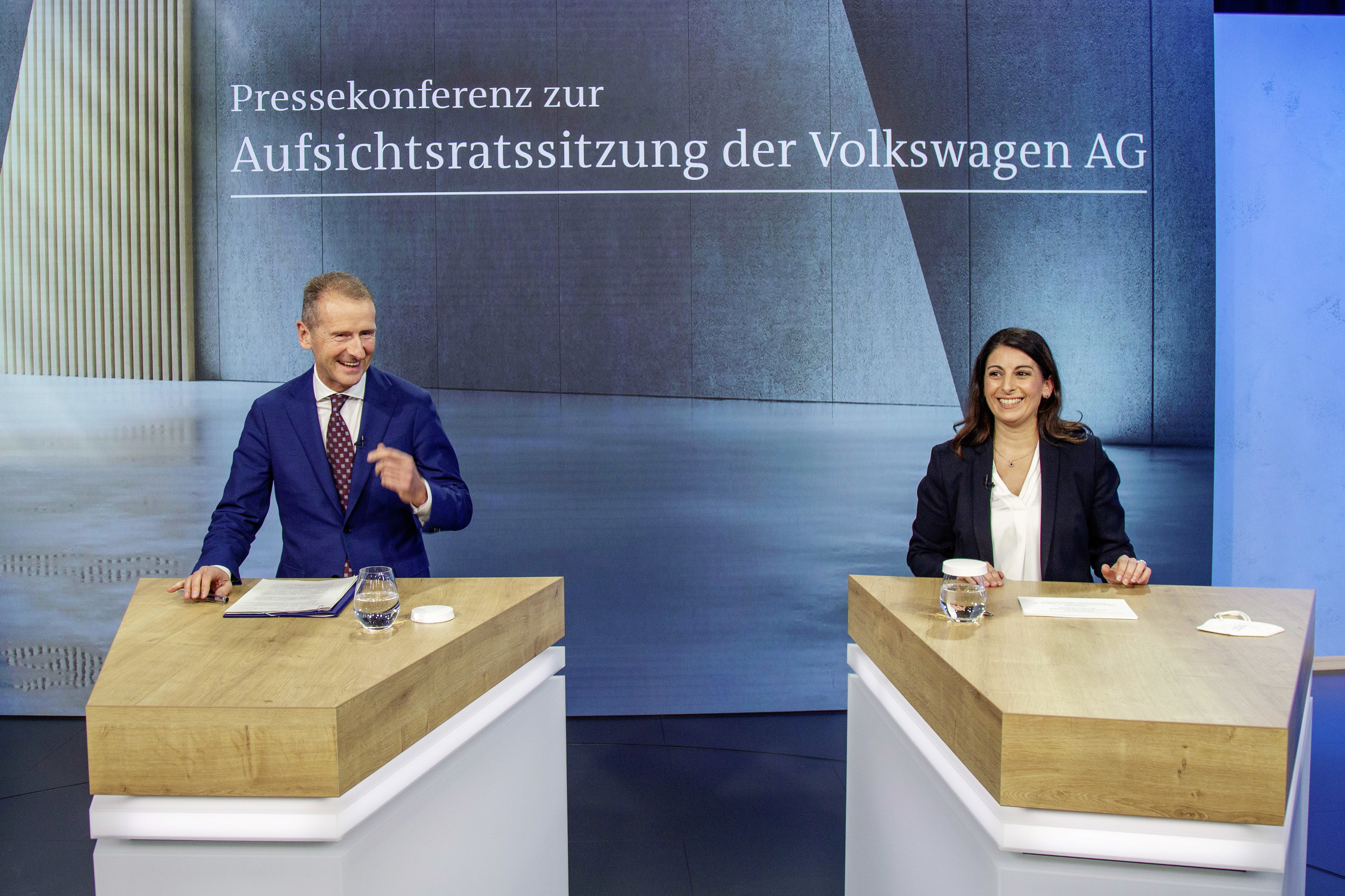 Volkswagen CEO Herbert Diess and Daniela Cavallo, chairperson of the general and group works council of Volkswagen AG.