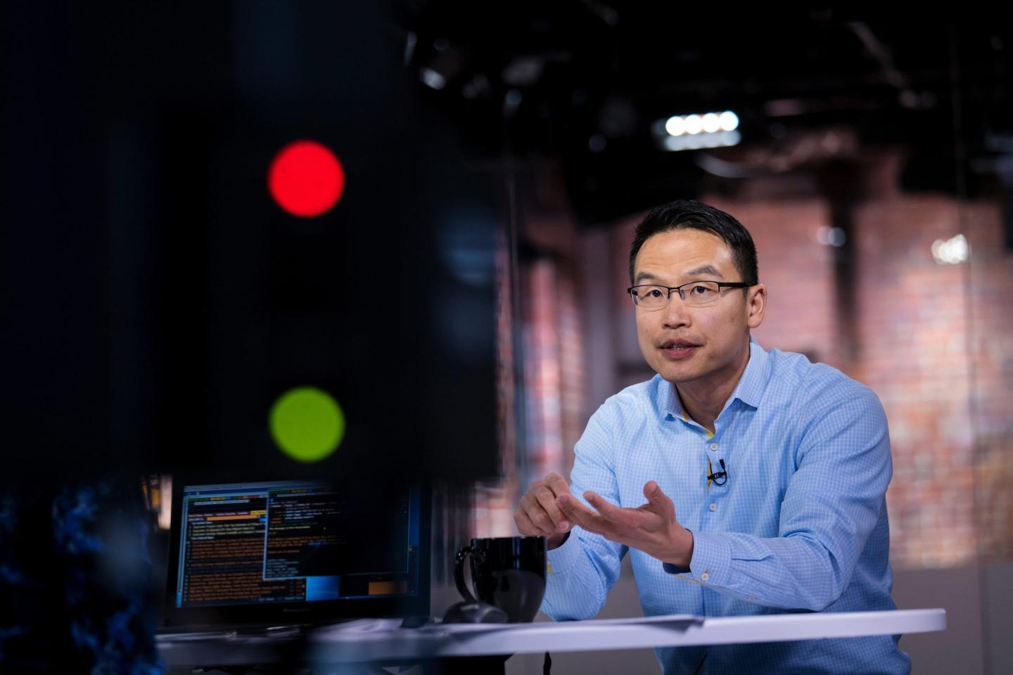 Grab shares sink in historic Nasdaq debut as president touts the cross-selling opportunities of its super app strategy