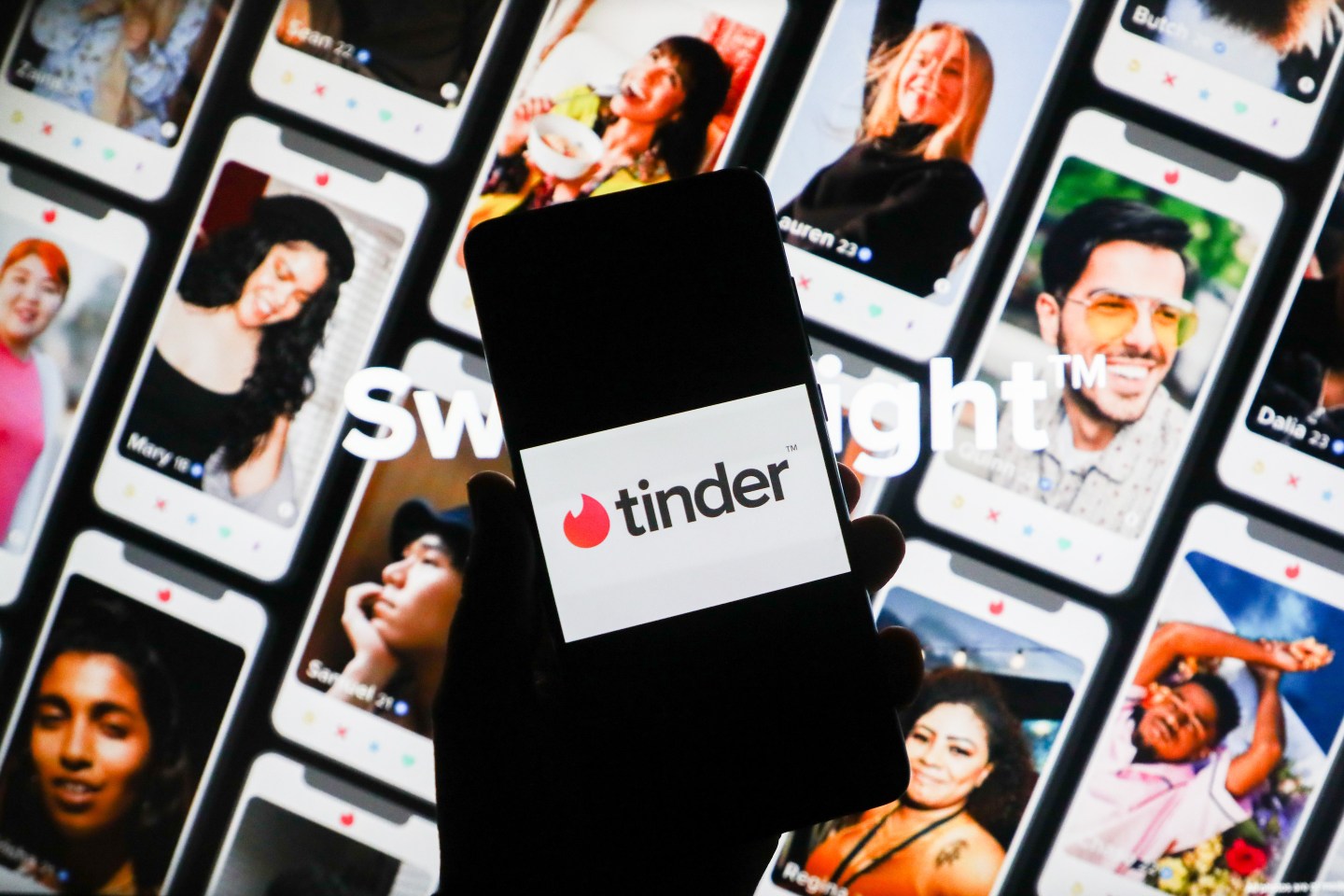 Tinder dating app logo