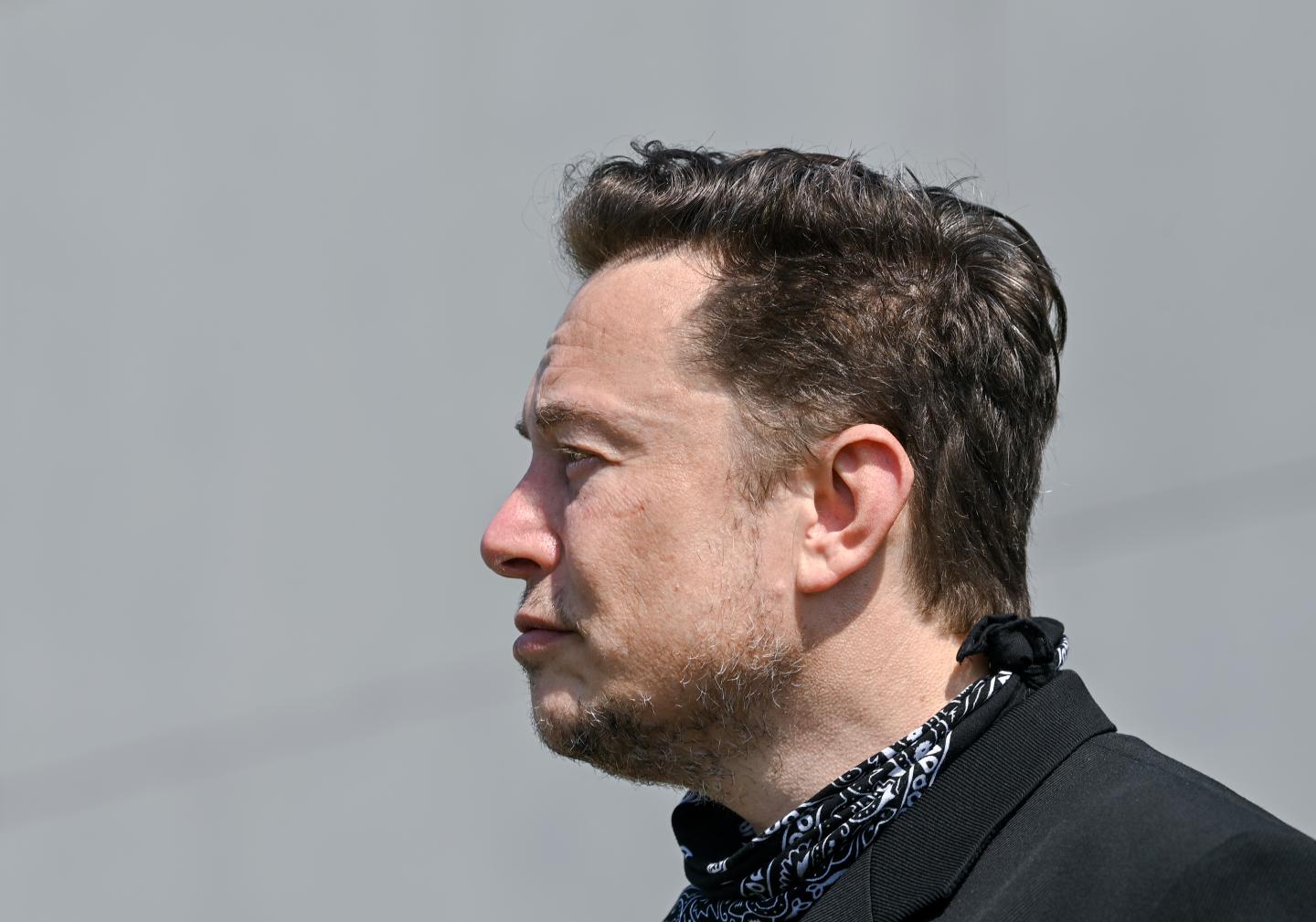 Elon Musk won 2021 by stirring up the auto industry