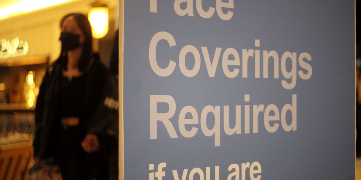 California mask mandate returns as COVID cases rise | Fortune