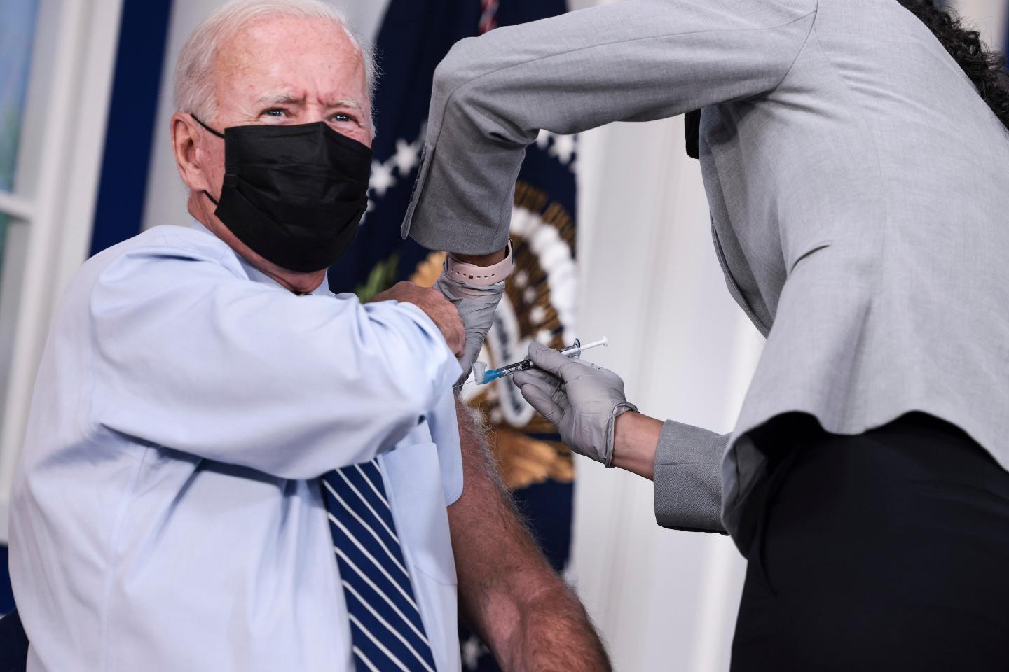 Joe Biden gets COVID-19 booster shot