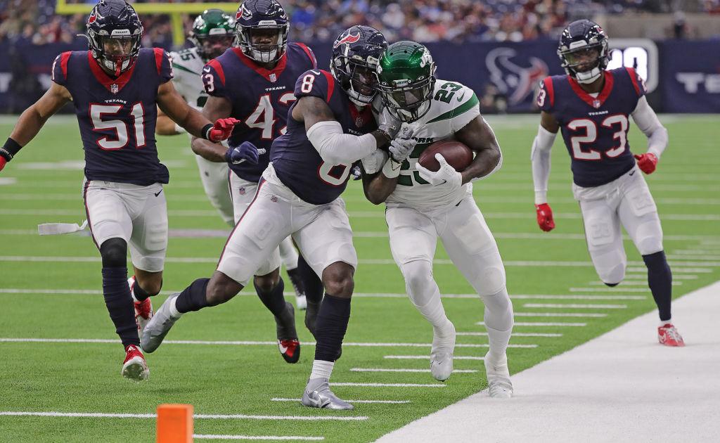 How to watch Week 13 NFL games live online for free—and without cable