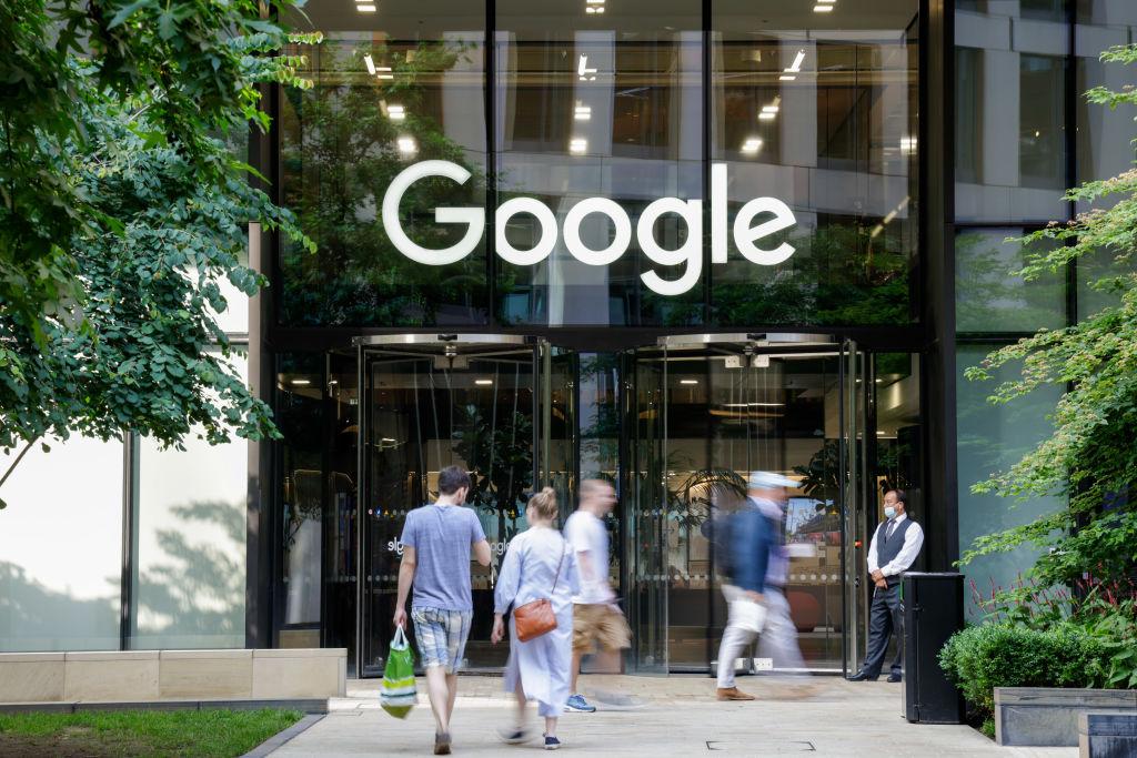Google’s staff get pricey fast COVID tests while contractors wait
