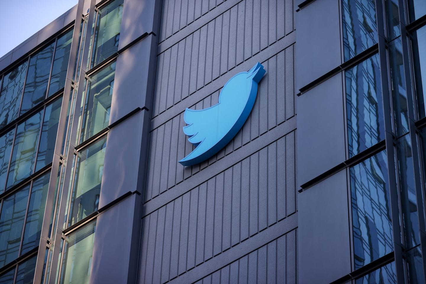 Twitter will help users verify their NFT profile pictures—but only if they subscribe to its premium Blue service