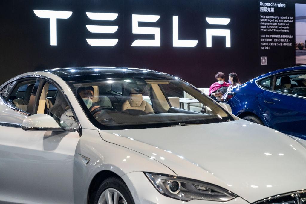 Tesla driver charged with manslaughter over crash involving Autopilot