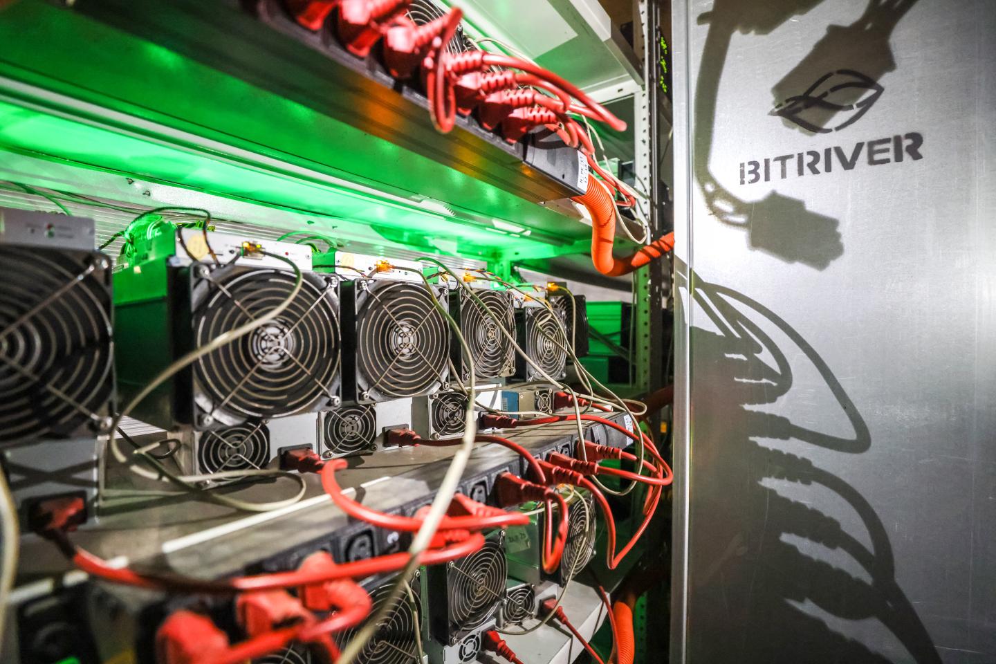 Mining Bitcoin may soon be banned in Russia, the world’s third largest crypto miner