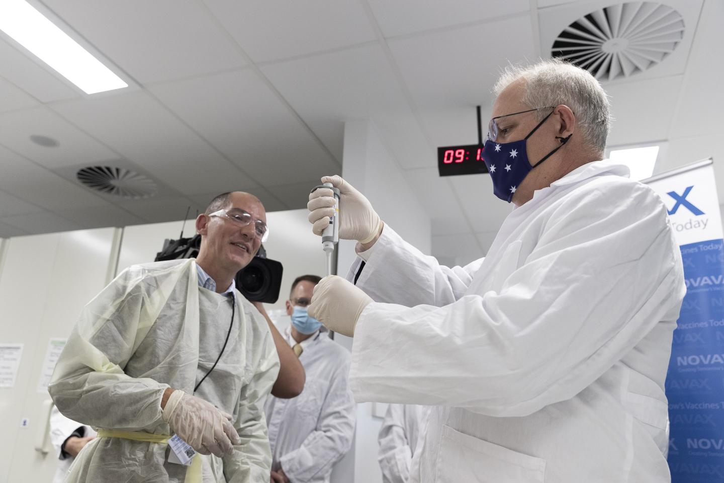 Novavax’s COVID-19 vaccine gains momentum with Australia approval