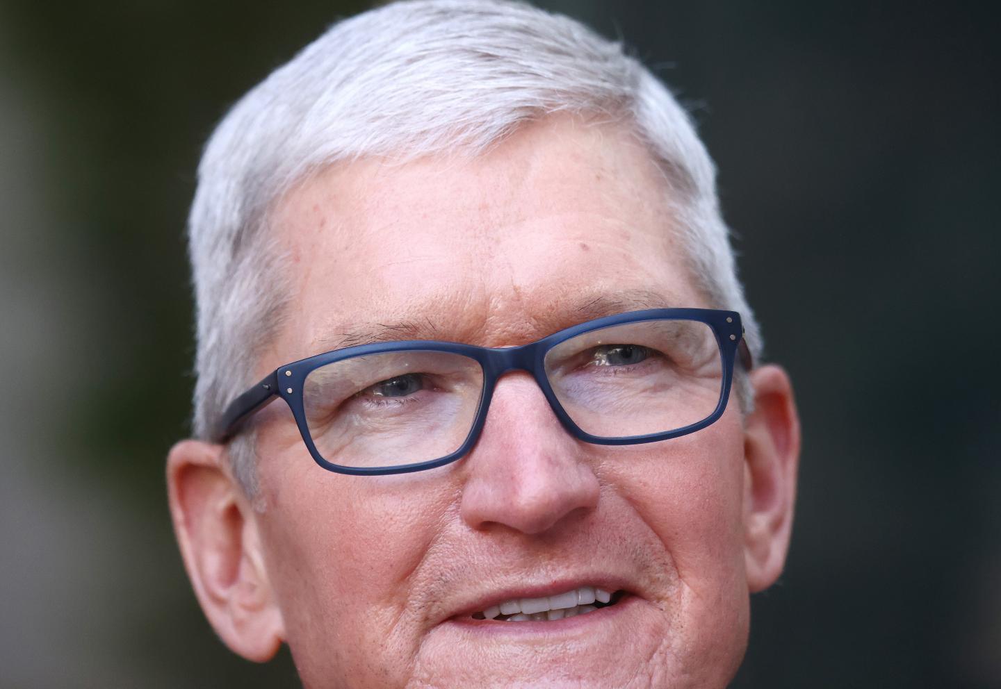 Apple cashes in on its Mac chip bet