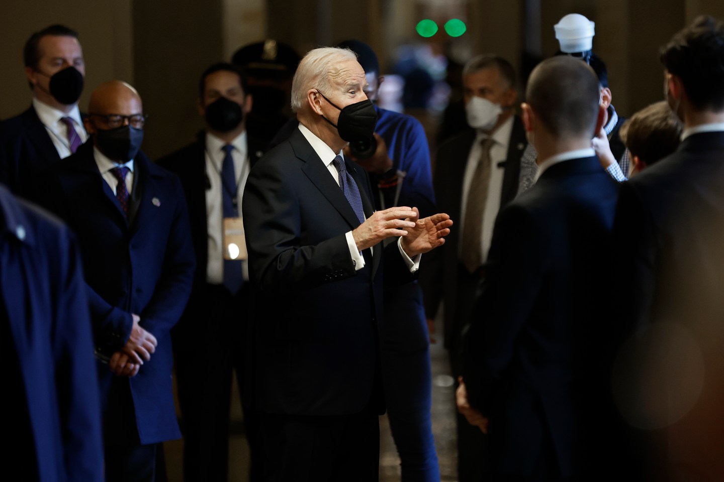 Biden will send military doctors to fight Omicron wave in New York, New Jersey and 4 other states