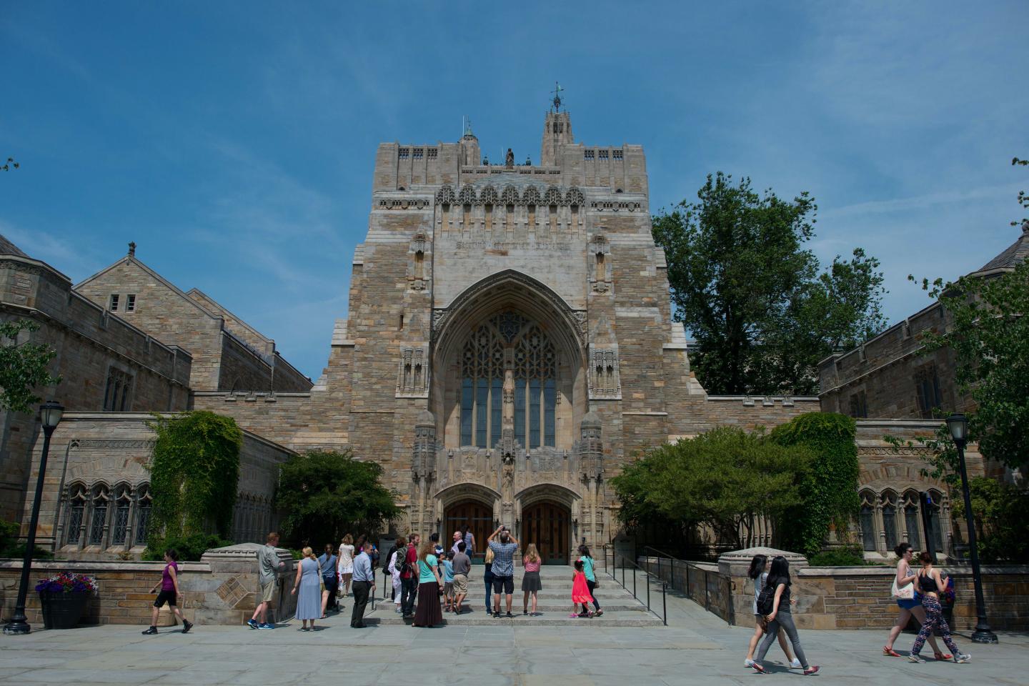 Elite universities financial aid scandal