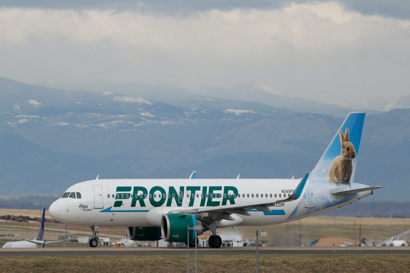 Frontier Spirit Airlines merger