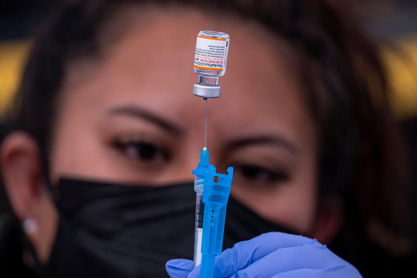 Is the COVID pandemic getting less deadly? The gap between cases and deaths is widening