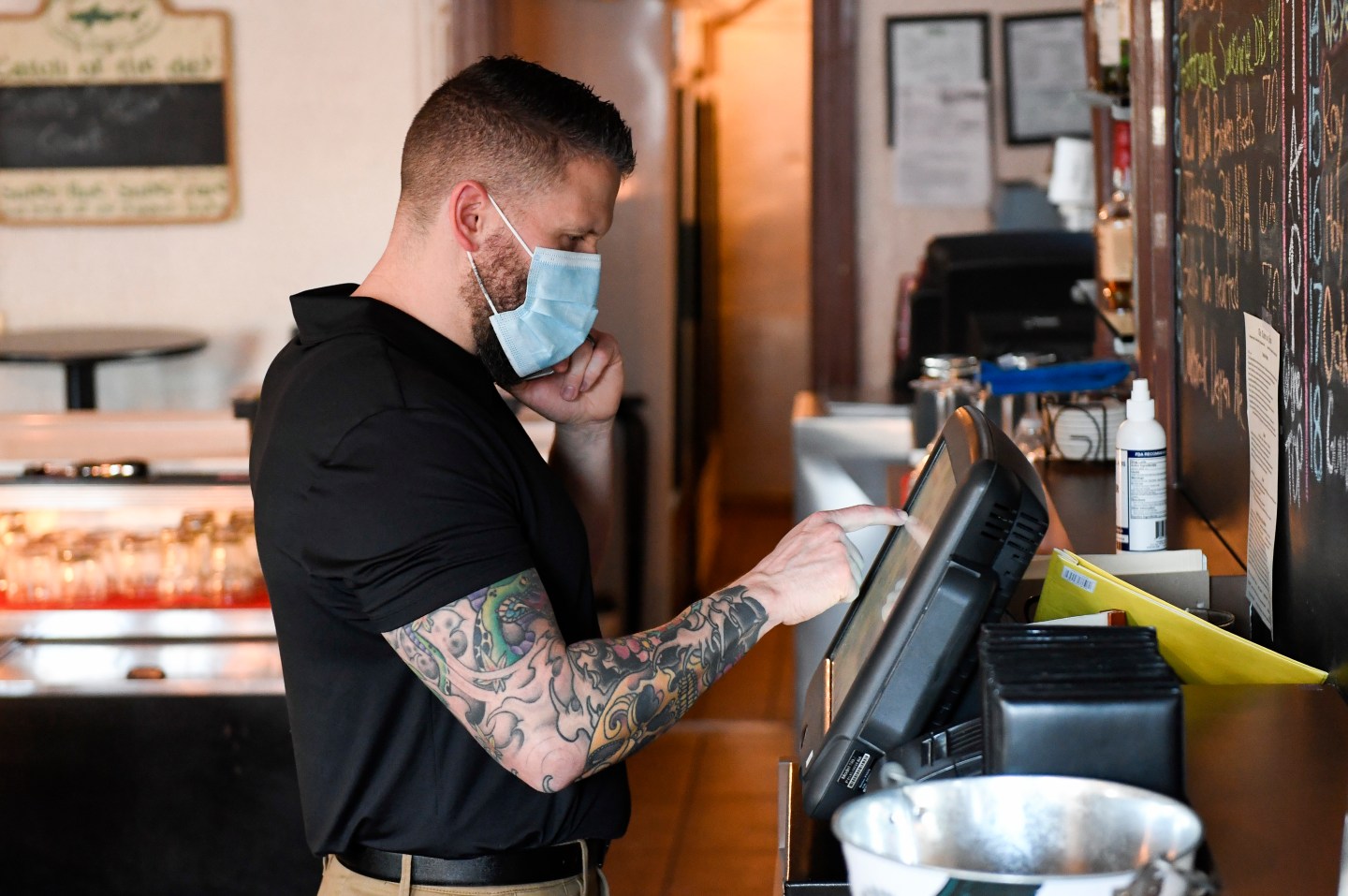 Once praised as ‘pandemic heroes,’ nothing has changed for service workers who face low pay and unpredictable schedules