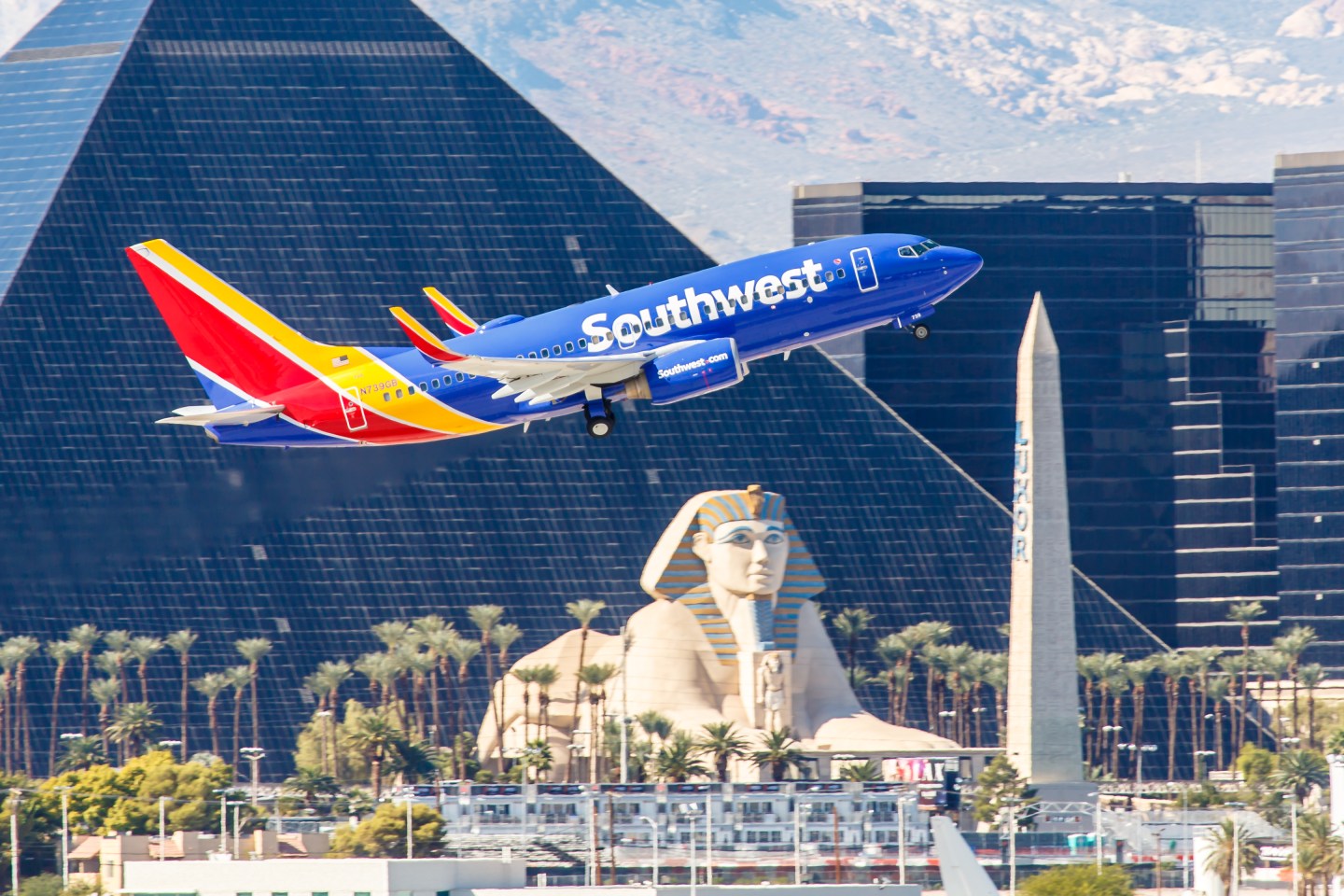 Southwest Airlines is bringing back alcohol sales