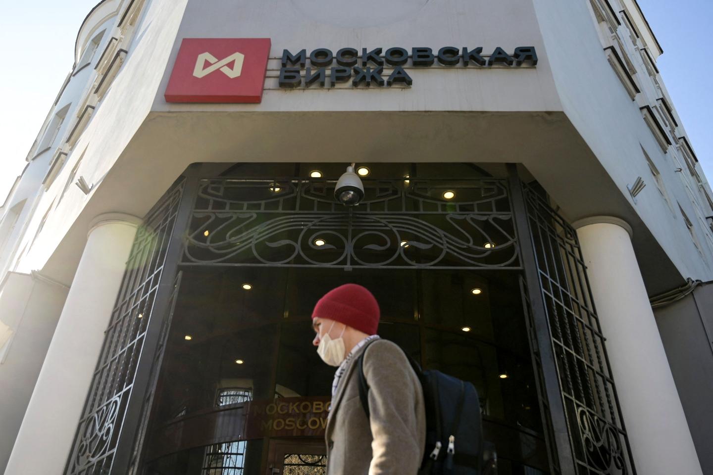 ‘We can’t sell our Russian stocks’: Russian companies are being erased from stock indexes as Putin’s Ukraine invasion makes them ‘uninvestable’
