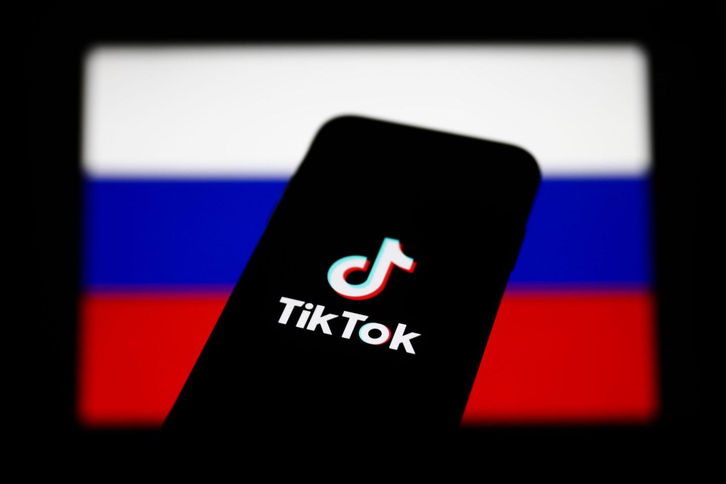 Russia And Technology Companies Photo Illustrations