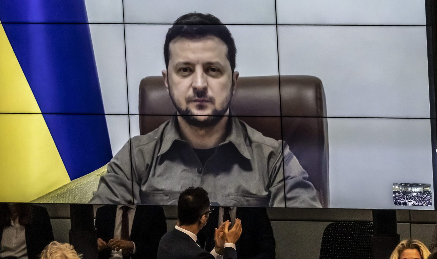 Ukrainian President Volodymyr Zelensky addresses the Bundestag
