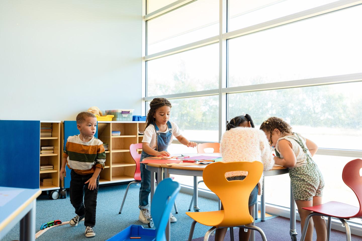 kids playing at daycare