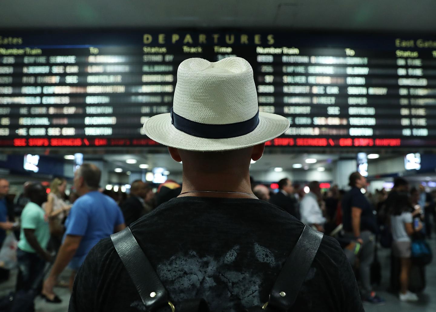 Booking, Airbnb see pent-up travel demand unrestrained by war