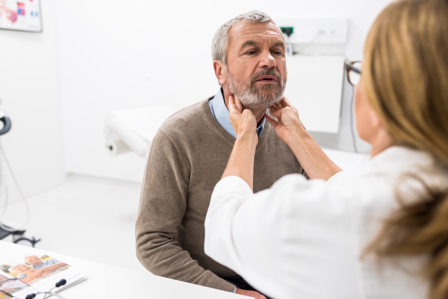 Elderly man gets a checkup