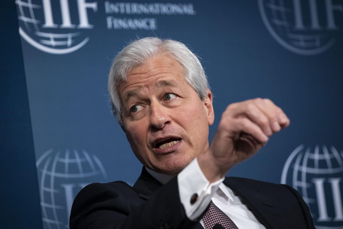 JPMorgan CEO warns of ‘powerful forces’ threatening U.S. economy into a recession