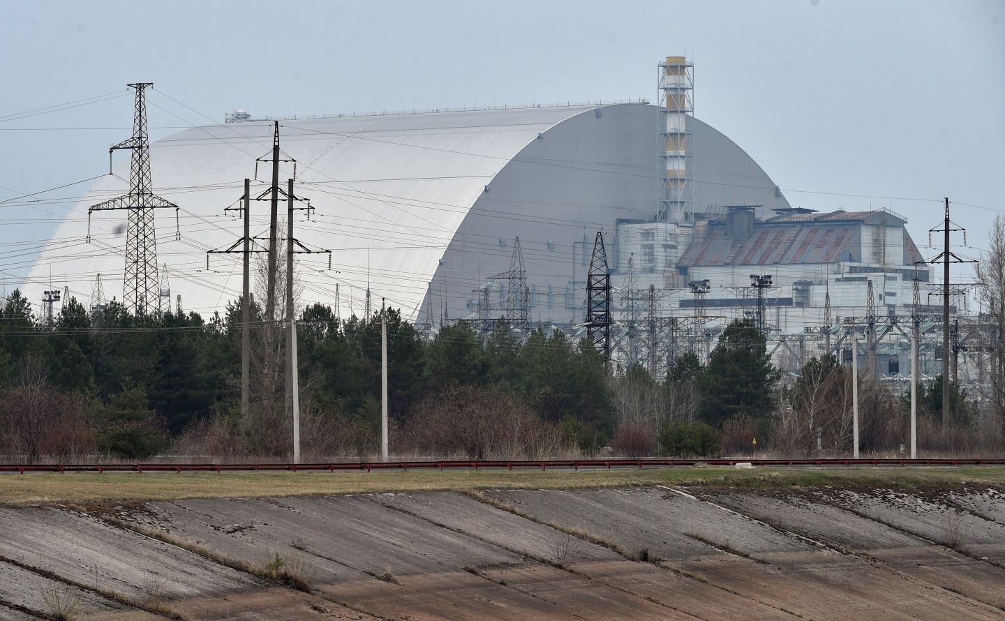 The huge containment shield covering the wreckage of the Chernobyl nuclear reactor