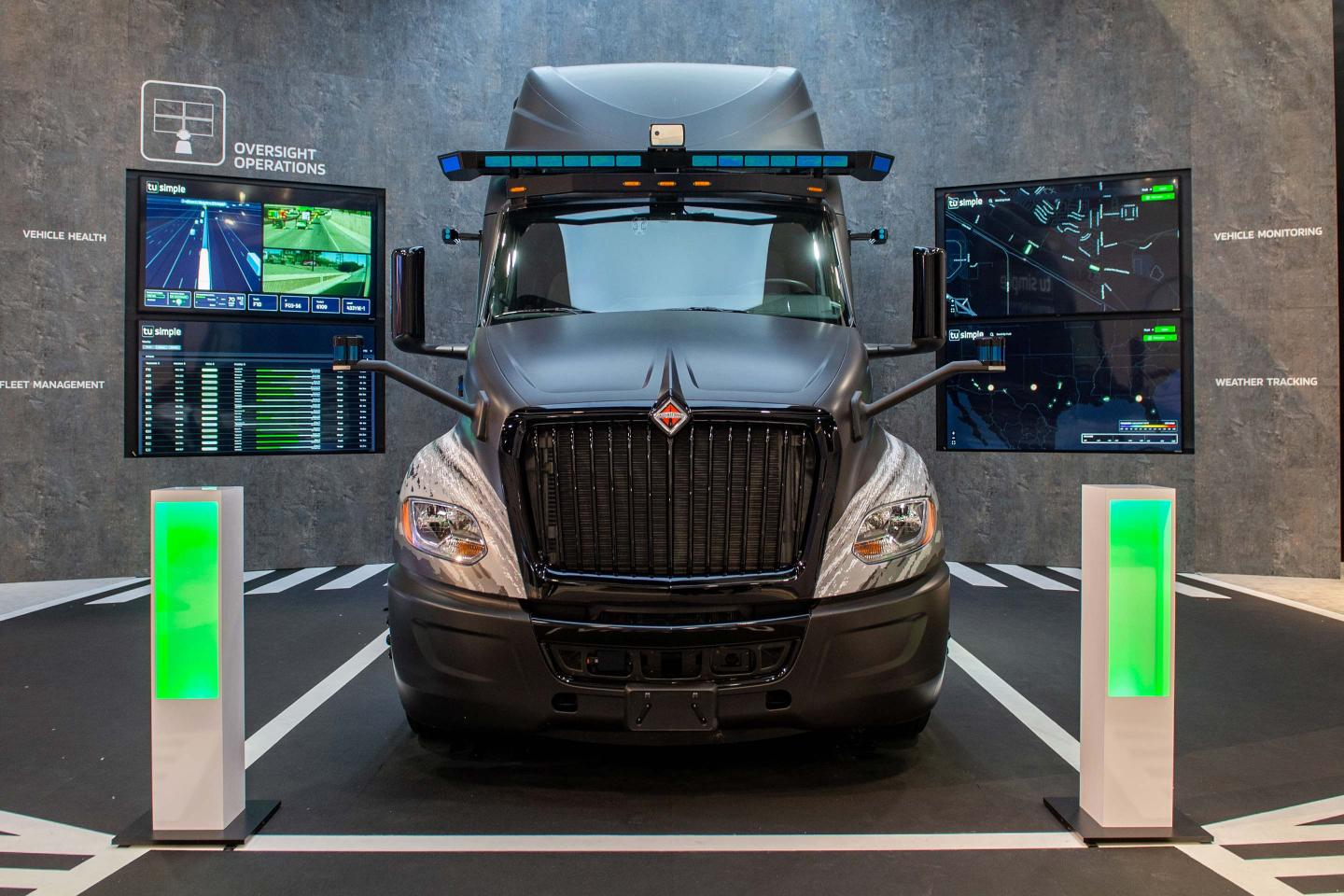 90% of long-haul trucking may soon be self-driving. Are you ready to share the road with an autonomous 18-wheeler?