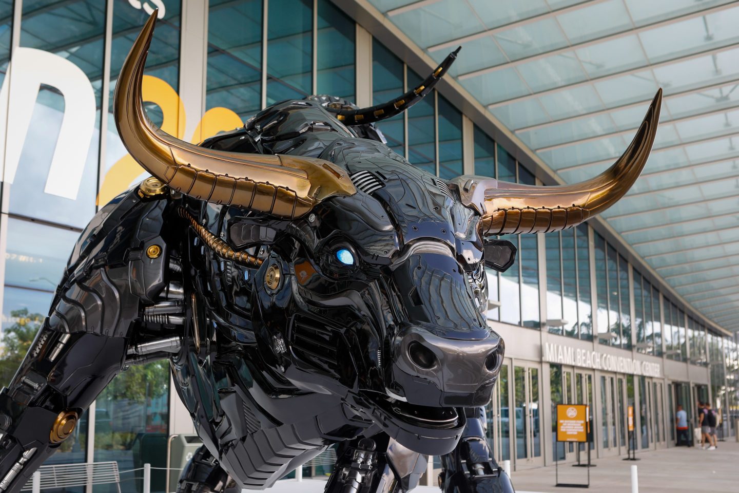 A 3,000-pound bull statue in Miami