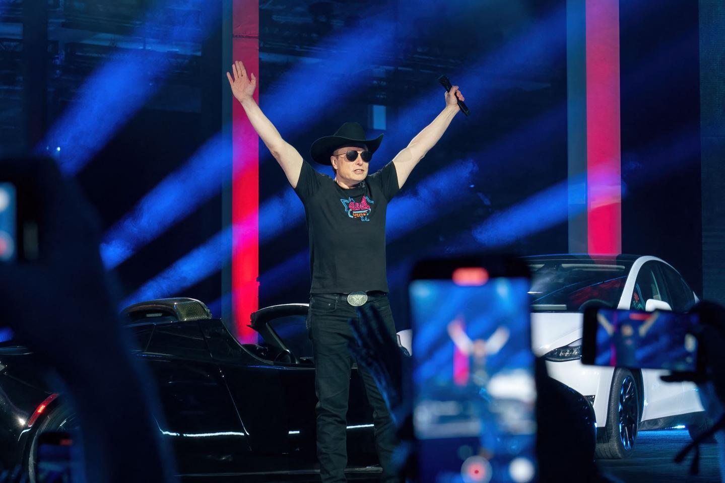 ‘Super stressed’ Twitter staff have monthly ‘day of rest’ ruined by Musk drama