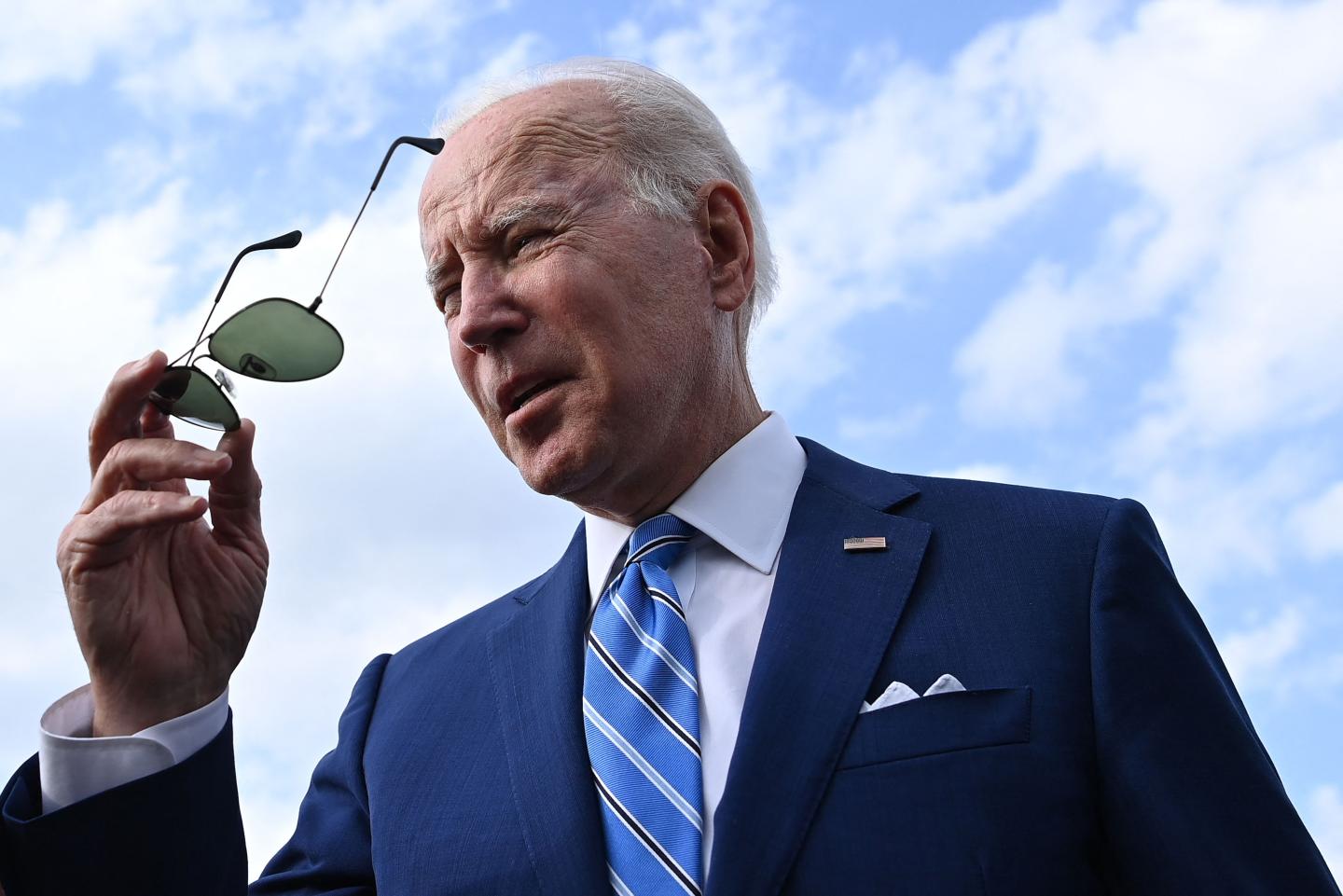 Bidens paid 24.6% taxes on $610,702 earnings, returns show