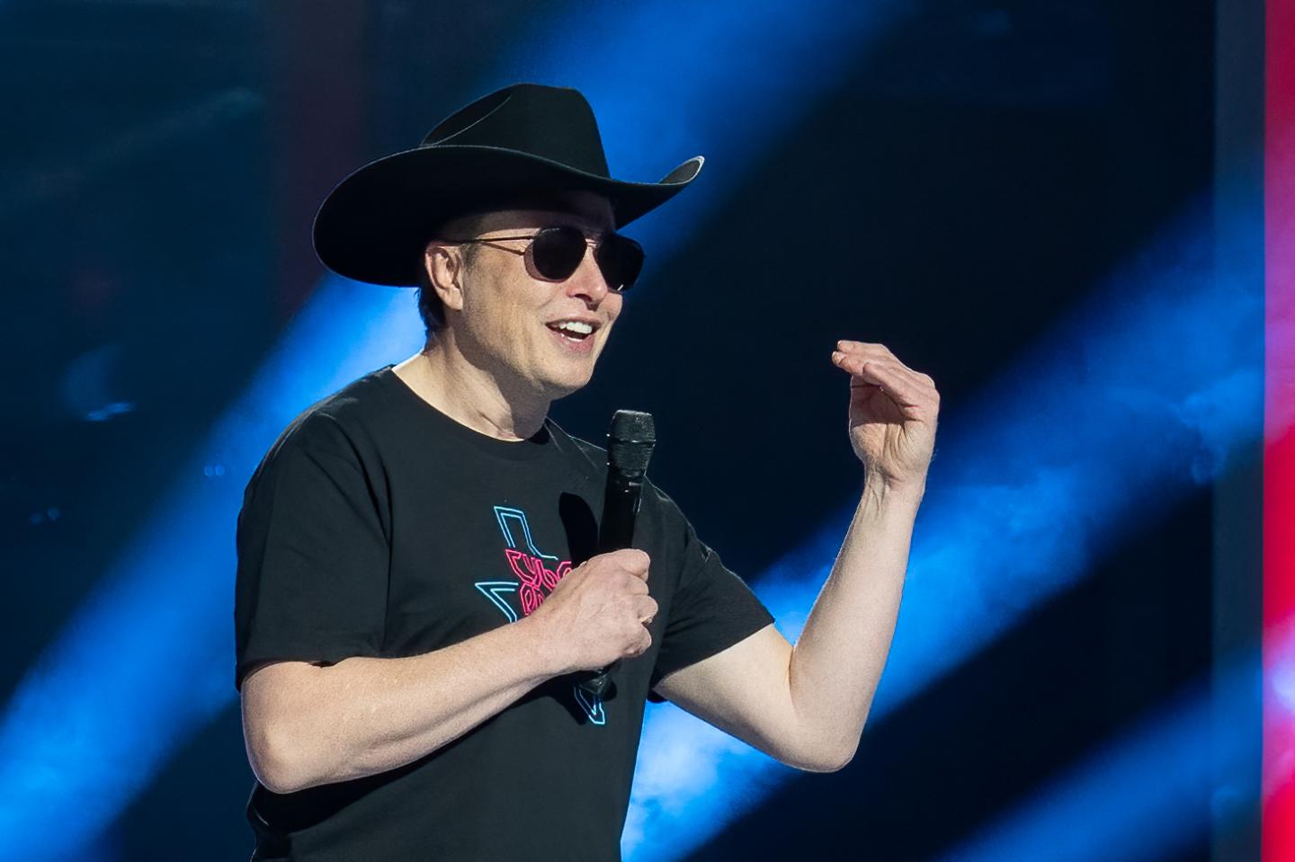 Elon Musk is buying Twitter. Here’s what comes next