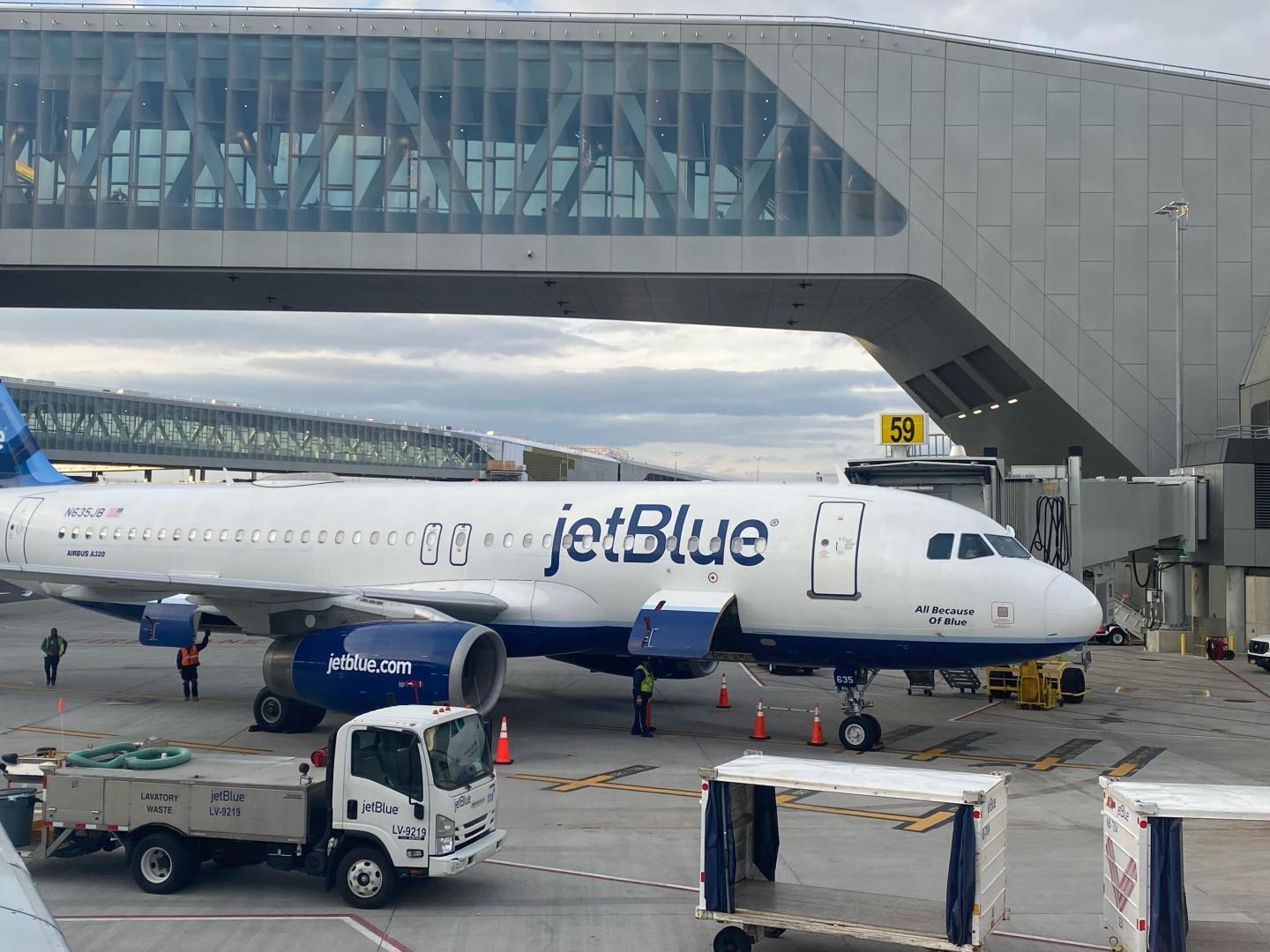 JetBlue and Spirit scrap one third of flights Sunday as severe Florida weather leads to more than 3,500 cancellations nationwide over the weekend