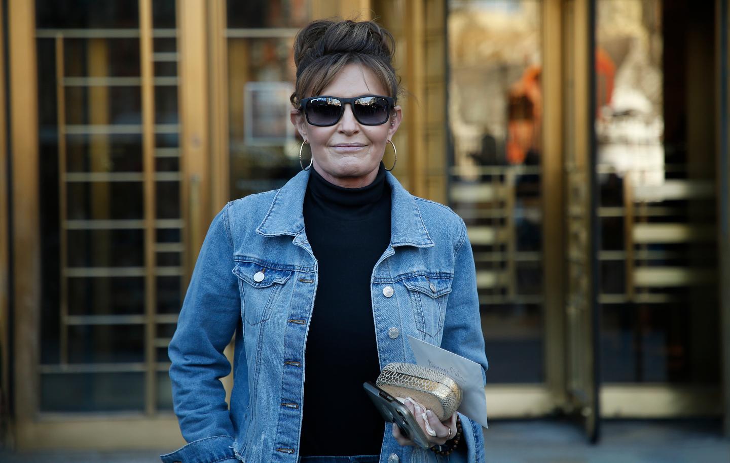 Palin joins 50 others in running for Alaska U.S. House seat