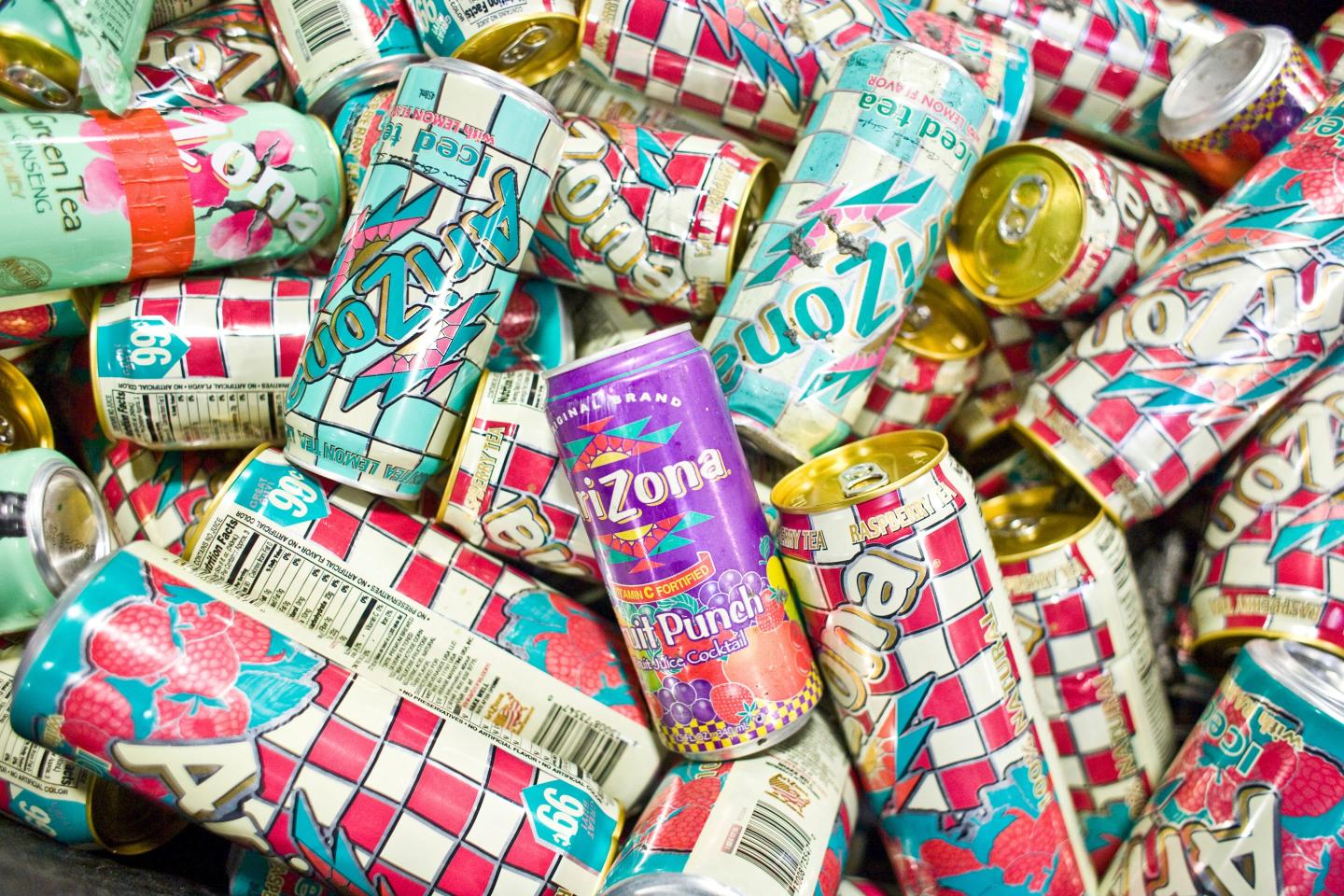 AriZona iced tea becomes an inflation folk hero by keeping its prices steady