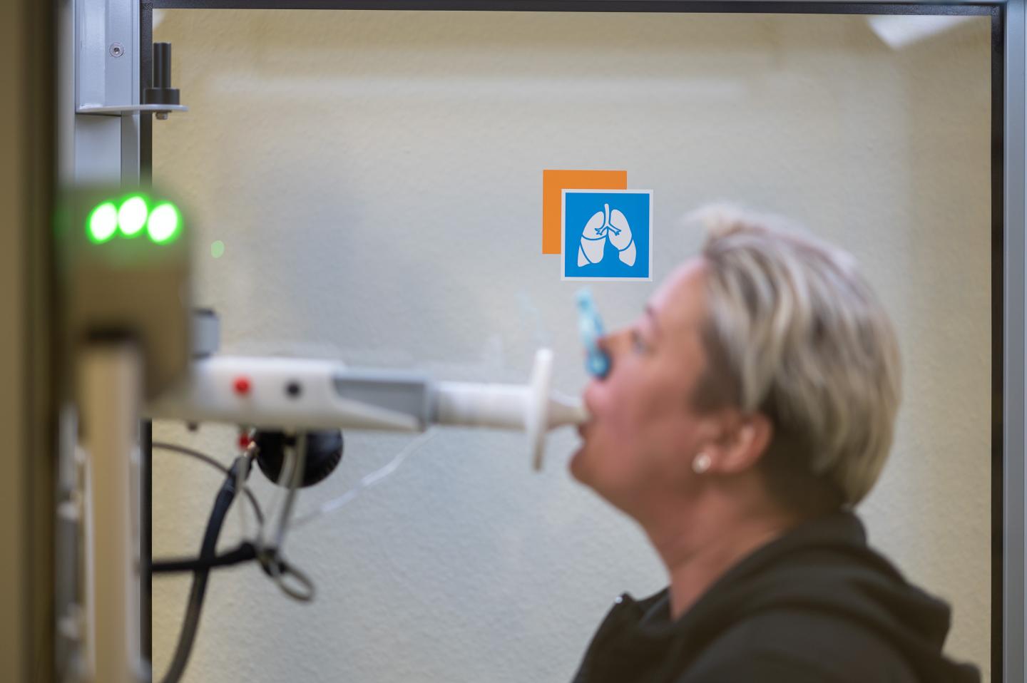 1 in 5 adult COVID survivors experience long COVID symptoms, CDC says