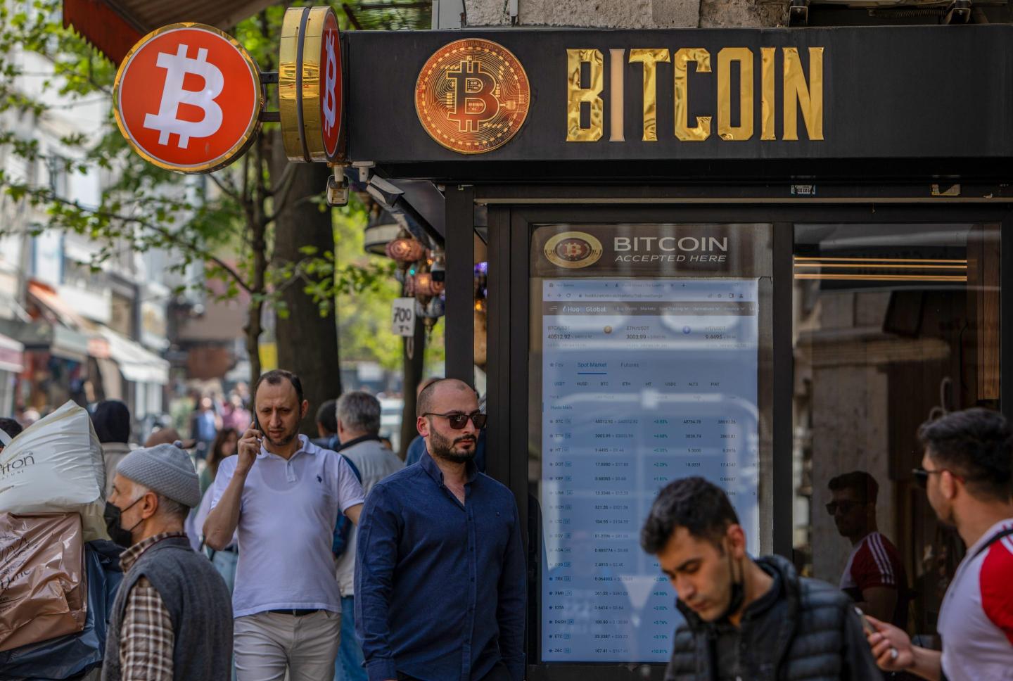 Bitcoin’s plunge is hitting the little guy who got into crypto during COVID worst of all