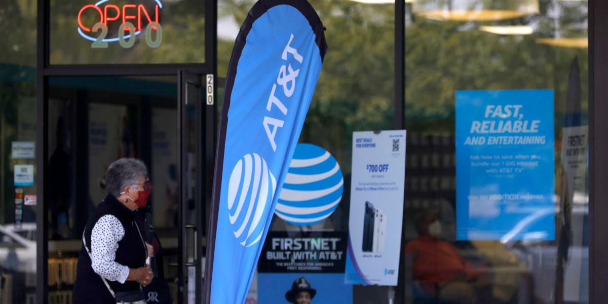 AT&T is raising prices on older wireless plans to address inflation ...