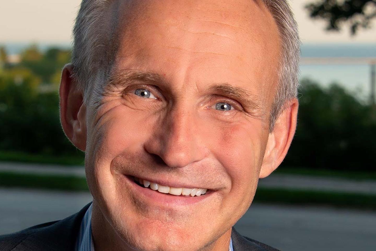 ManpowerGroup’s CEO says the job market is strong, but companies need to offer more than higher pay