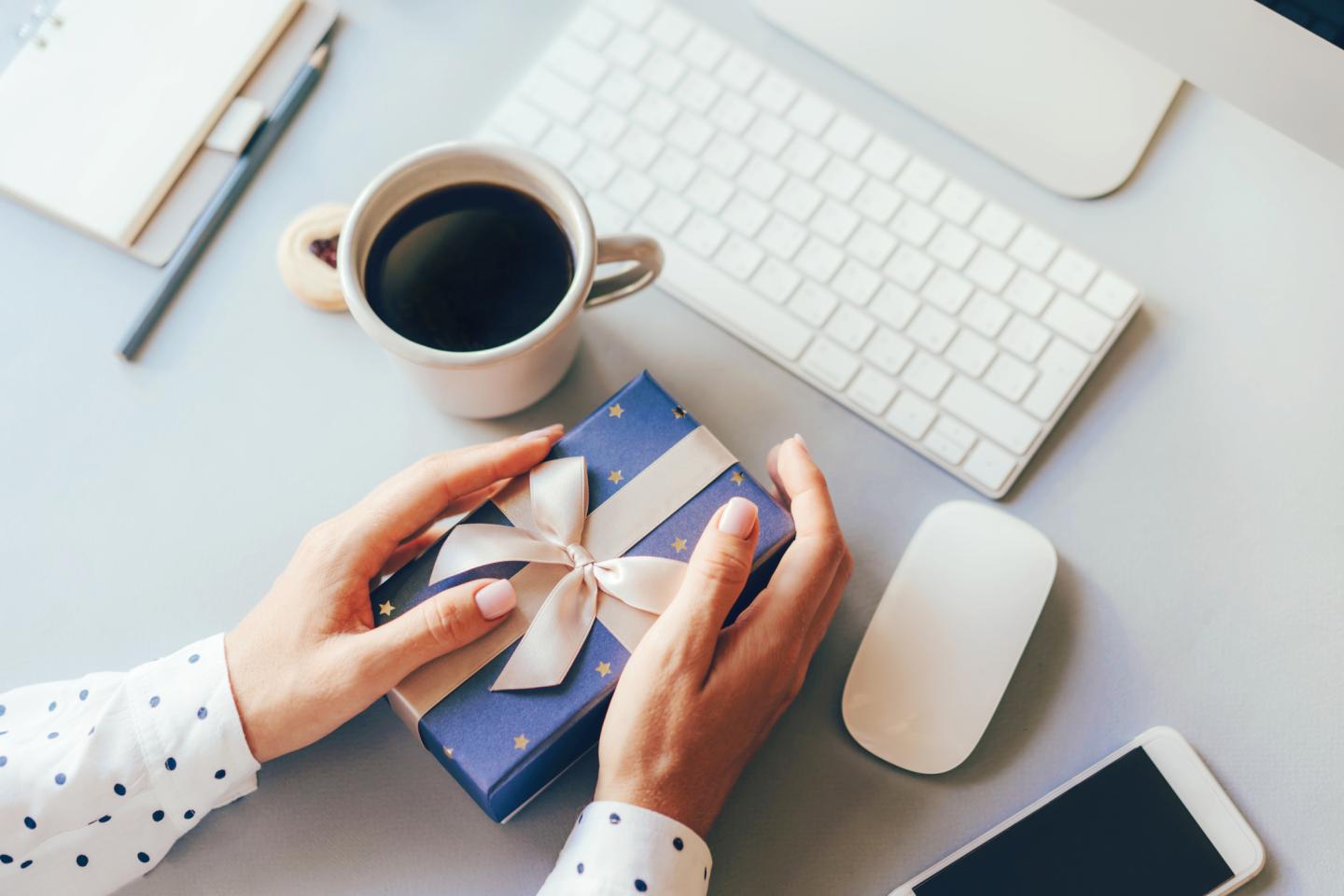 6 productive gifts for young professionals