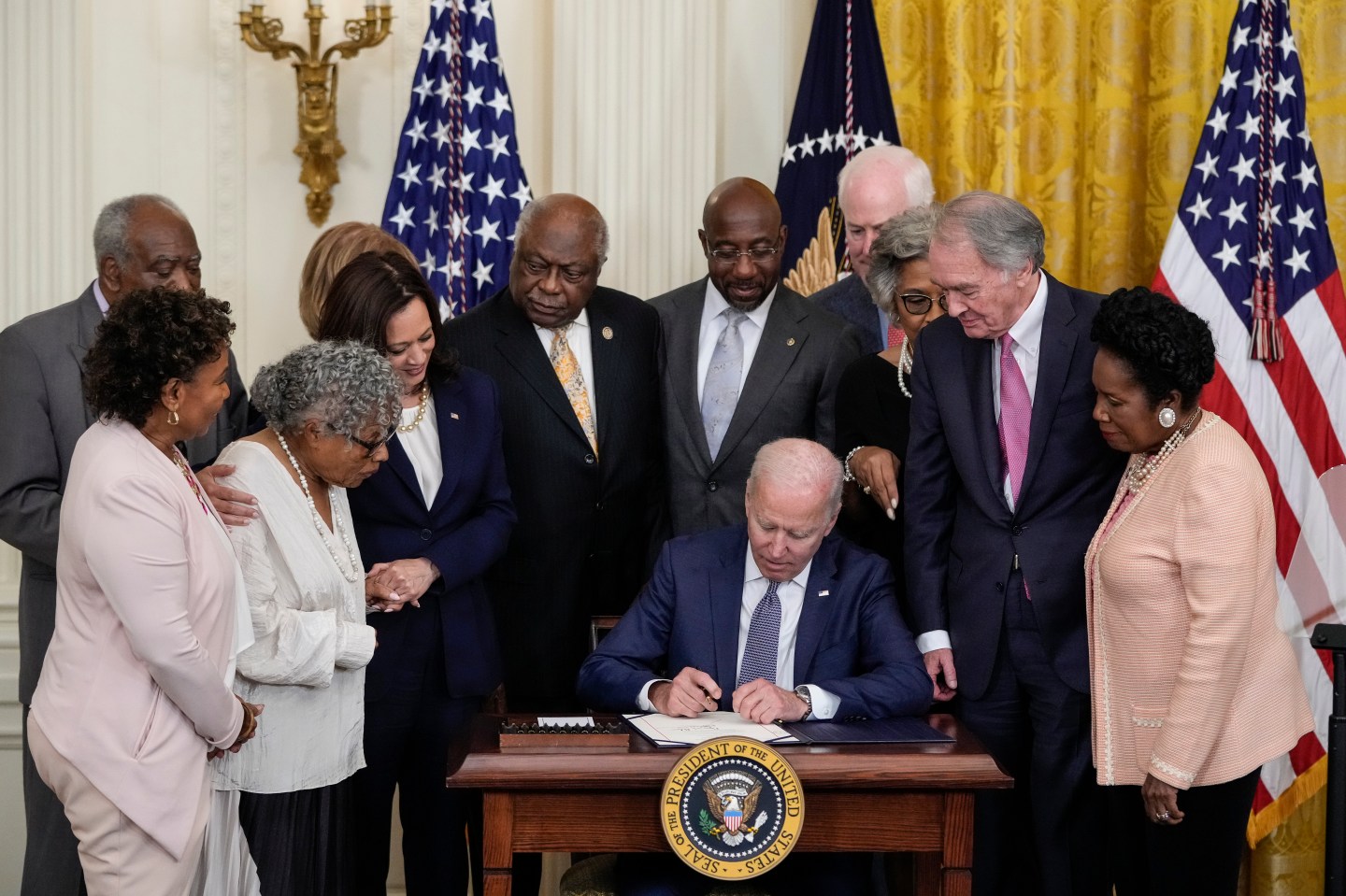 Joe Biden signs Juneteenth holiday legislation