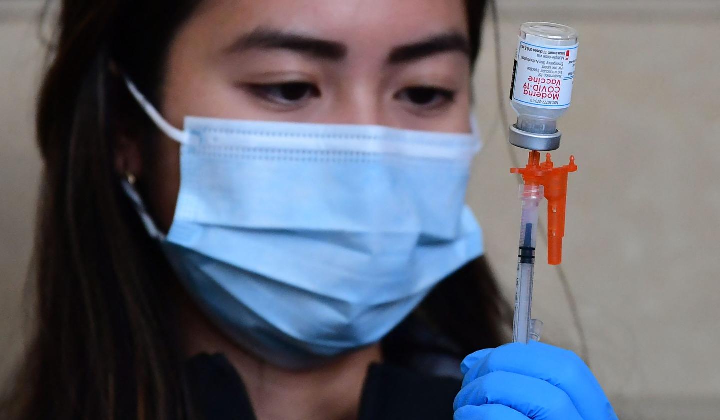 Moderna COVID-19 vaccine