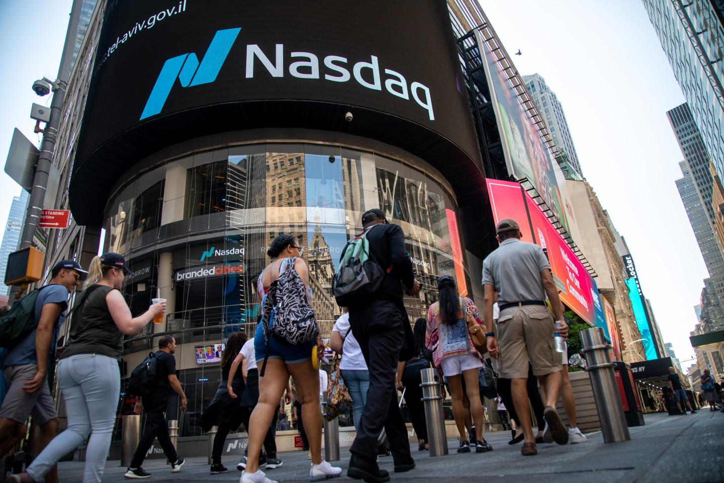 3 reasons companies are still doing SPAC mergers