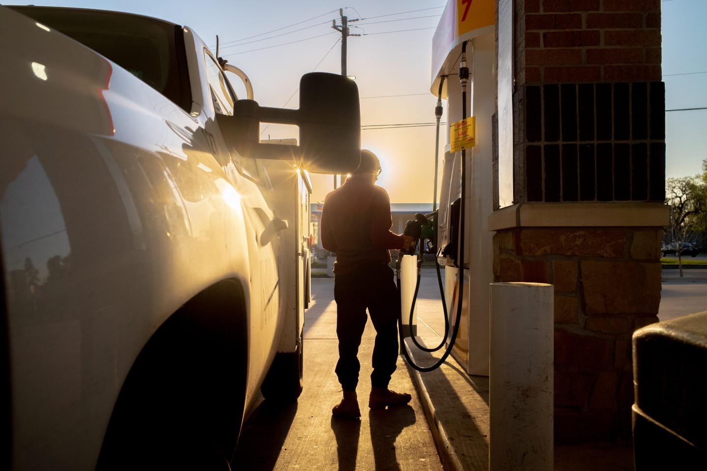 Markets should brace for ‘fire’ and ‘ice’: Morgan Stanley executive warns of a recession and even bigger ‘paradigm shift’