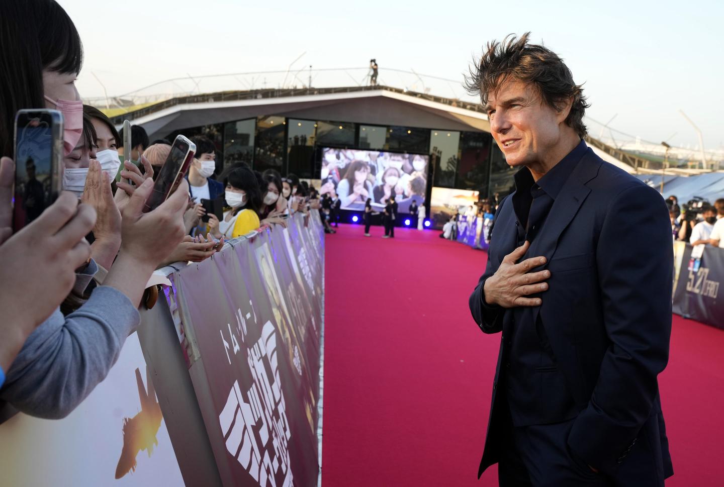 ‘Top Gun’ stays aloft with $86 million in 2nd U.S. weekend. Overseas, it’s doing even better