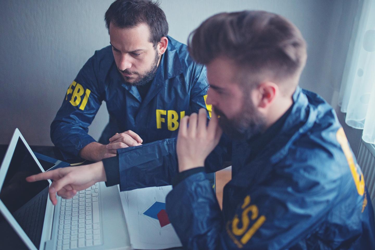 FBI agents
