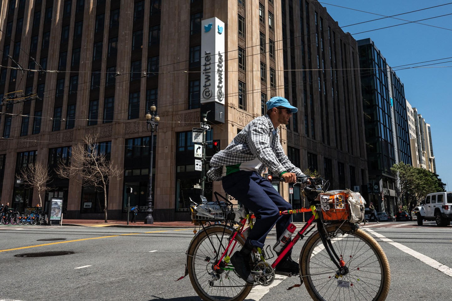 Twitter rescinded job offers and issued a hiring freeze in May.