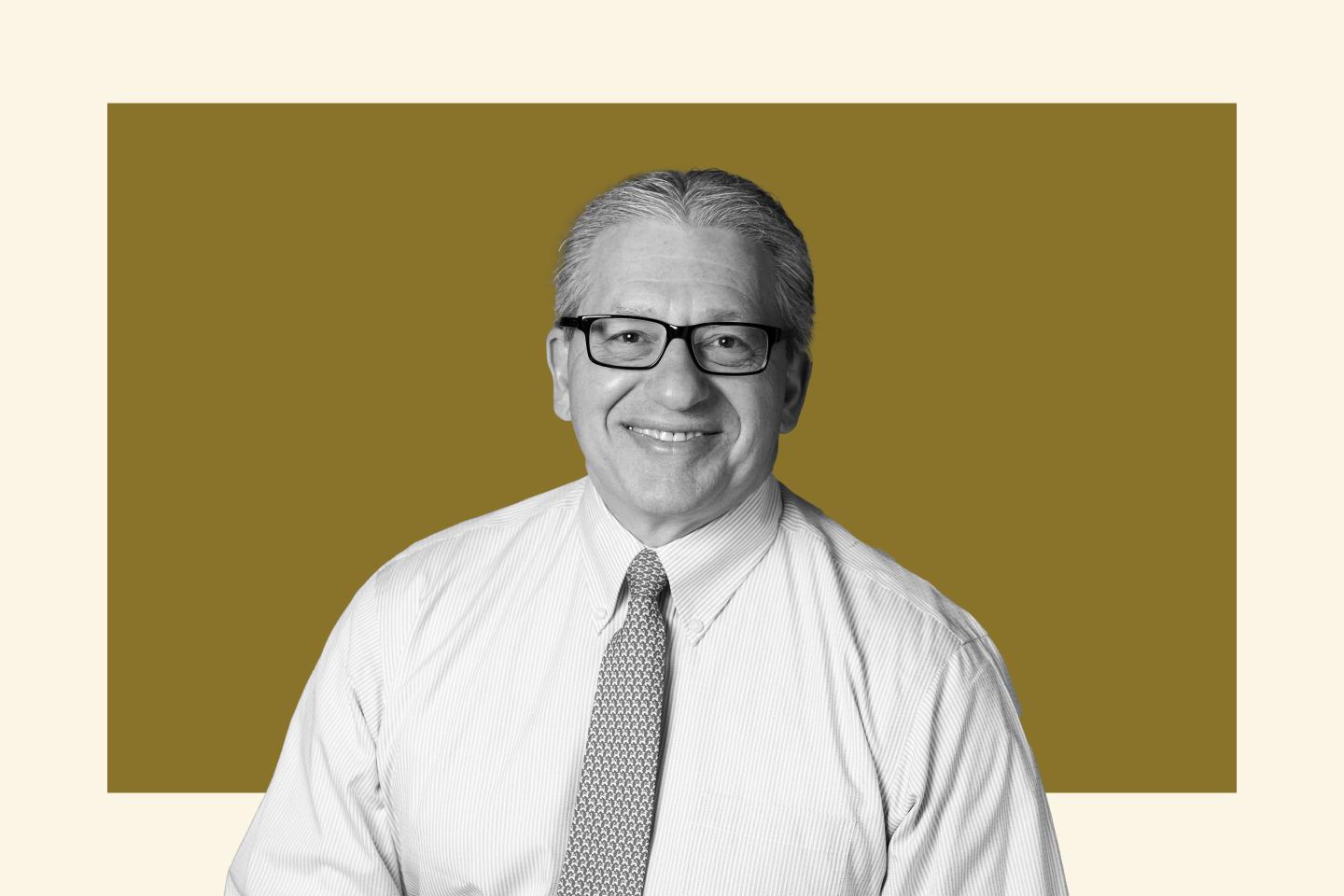 Pfizer’s retiring CFO mentored more than 20 future C-suite execs during his career. Here’s what he’s learned